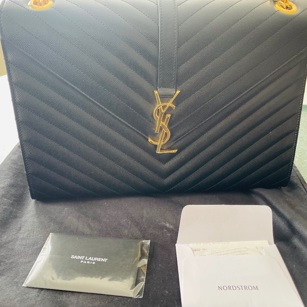 New ENVELOPE LARGE BAG IN MIX MATELASSÉ GRAIN DE POUDRE EMB